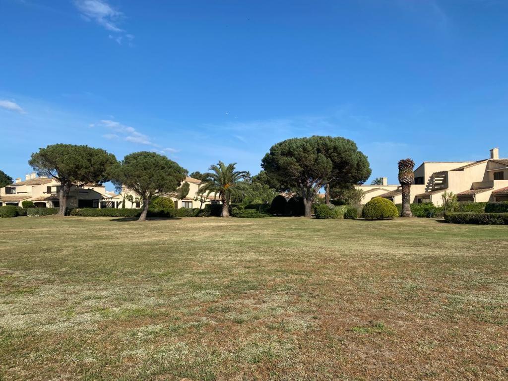 Grand Studio Entre Le Golf Et La Plage A 800M Сен-Сиприен Экстерьер фото
